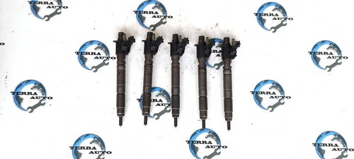 Injectoare Volvo V70 III 2.0 D3 / D4 cod: 0445116046 / 31303238 an fab. 2007 - 2015