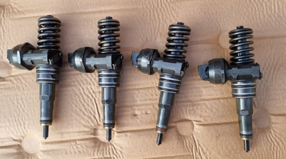 Injectoare Vw Golf 4 / Skoda Octavia 1 1.9 TDI AXR 2001 2002 2003 2004