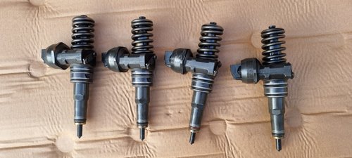 Injectoare Vw Golf 4 / Skoda Octavia 1 1.9 TDI AXR 2001 2002 2003 2004