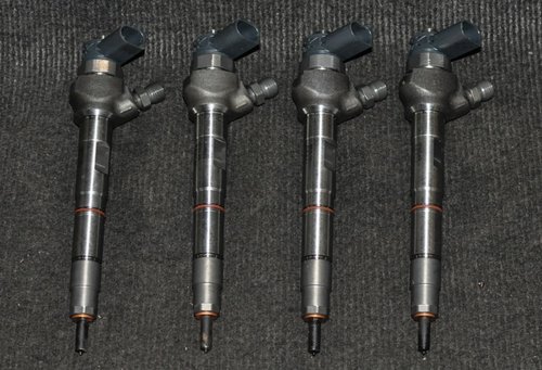 Injectoare vw golf VII 2.0 tdi crbb 143 cai cod 04l130277ac 0445110469