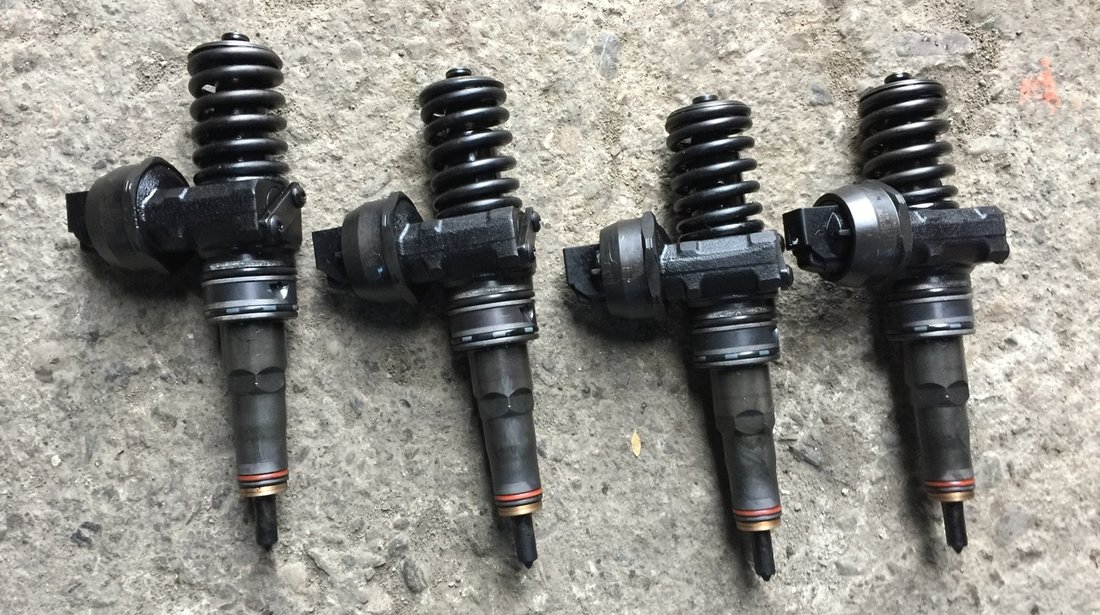 Injectoare Vw Passat B5 1.9 TDI AWX AVF 2003 2004