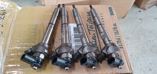 Injectoare Vw Passat B8 2.0 TDI 2015 2016 2017 2018 04L130277AC