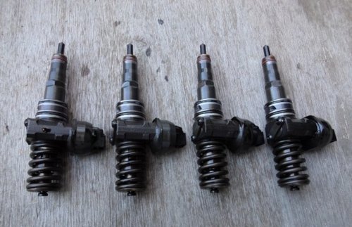 Injectoare vw sharan 2.0 tdi brt 140 cai cod 038130073bj