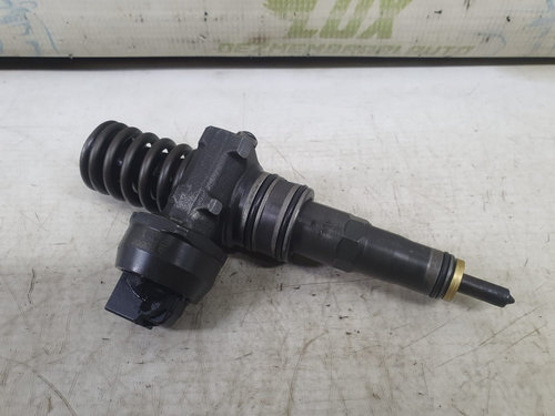 Injector 035130073b Volkswagen VW Golf 5 [2003 - 2009]