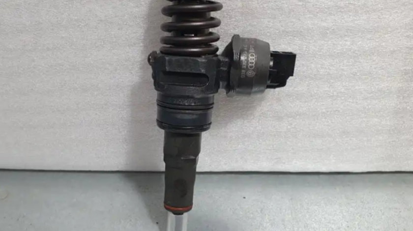 Injector 038130073BA CD (litere mari) Volkswagen VW Polo 4 9N [2001 - 2005]