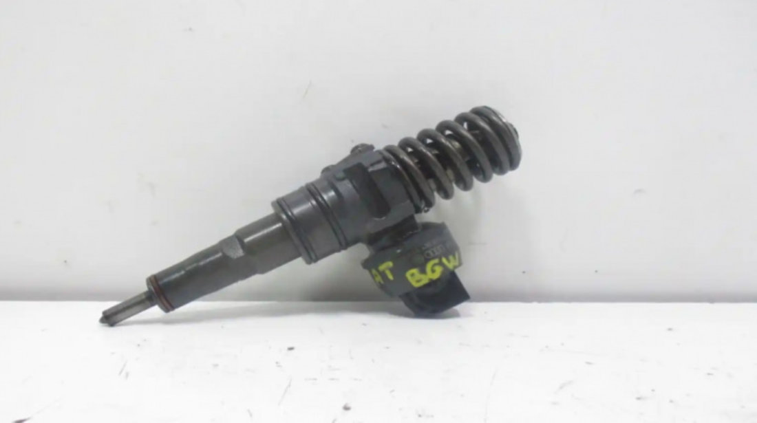 Injector 038130073BJ Cod mare CM Audi A4 B7 [2004 - 2008]