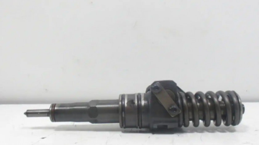 Injector 038130073BJ Cod mare CM Audi A4 B7 [2004 - 2008]