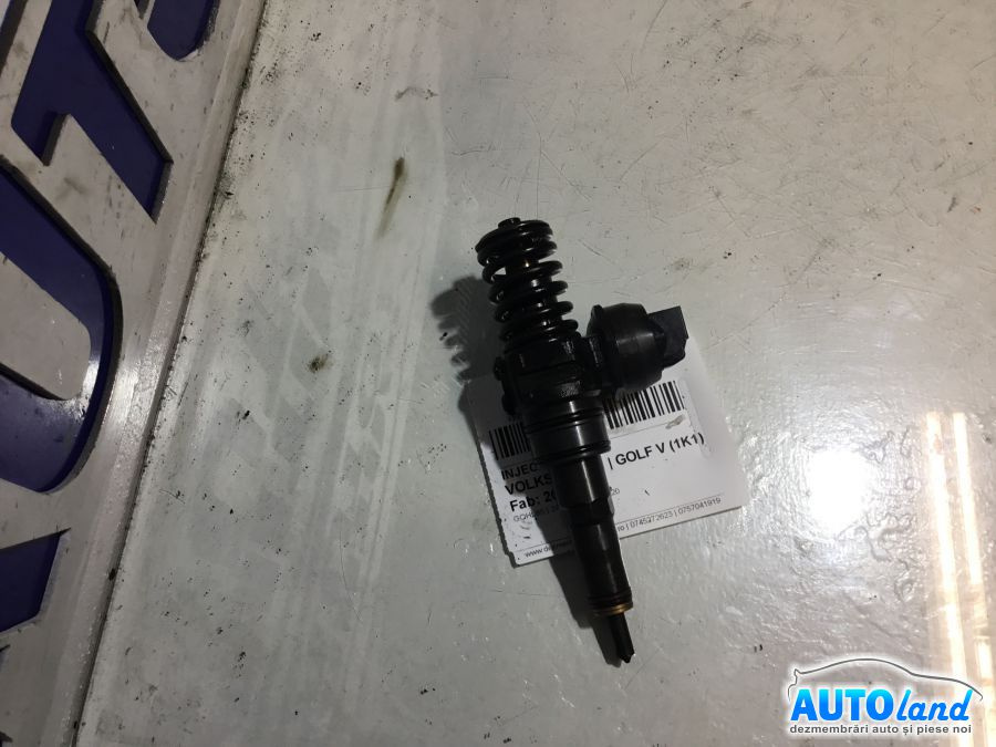 Injector 038130073bn Volkswagen GOLF V 1K1 2003