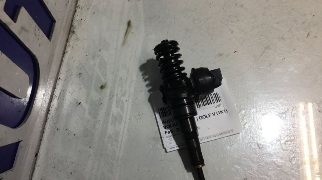 Injector 038130073bn Volkswagen GOLF V 1K1 2003