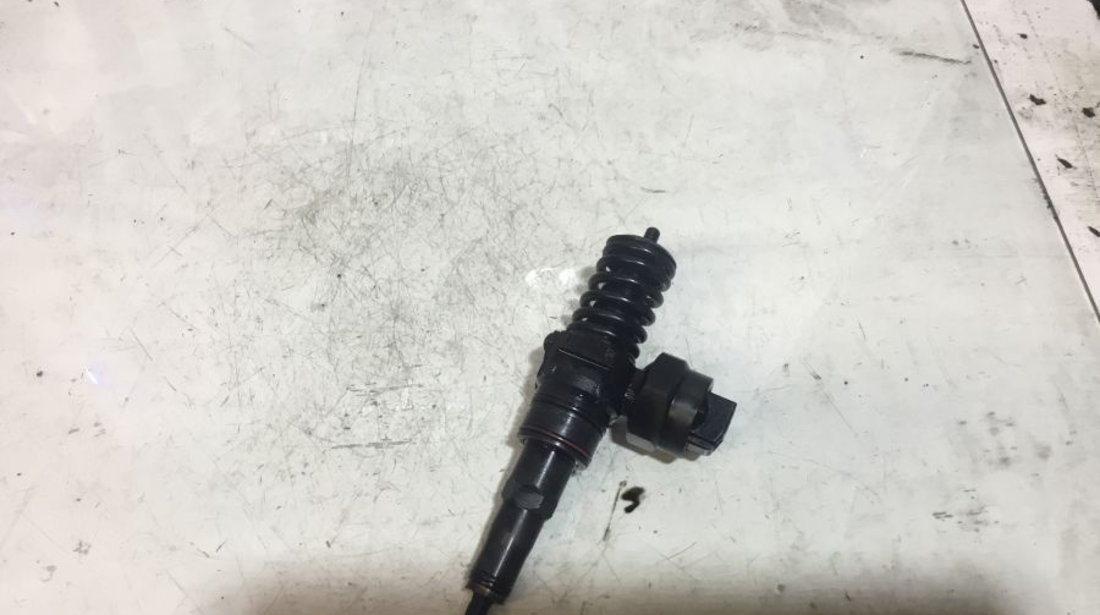 Injector 038130073t Volkswagen POLO 9N 2001