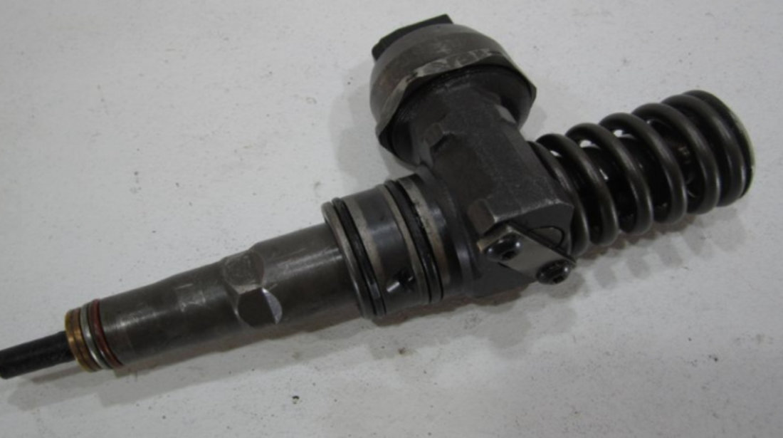 Injector 038130079CX Volkswagen VW Passat B5.5 [facelift] [2000 - 2005]