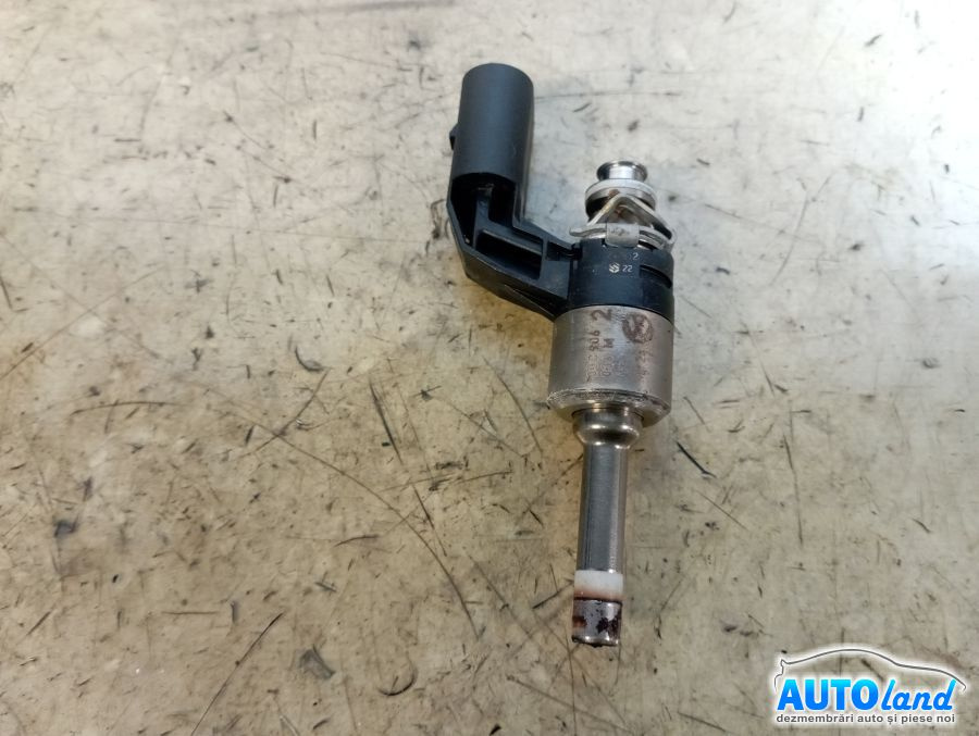 Injector 03c906036m 1.4 Tsicax Skoda YETI 5L 2009