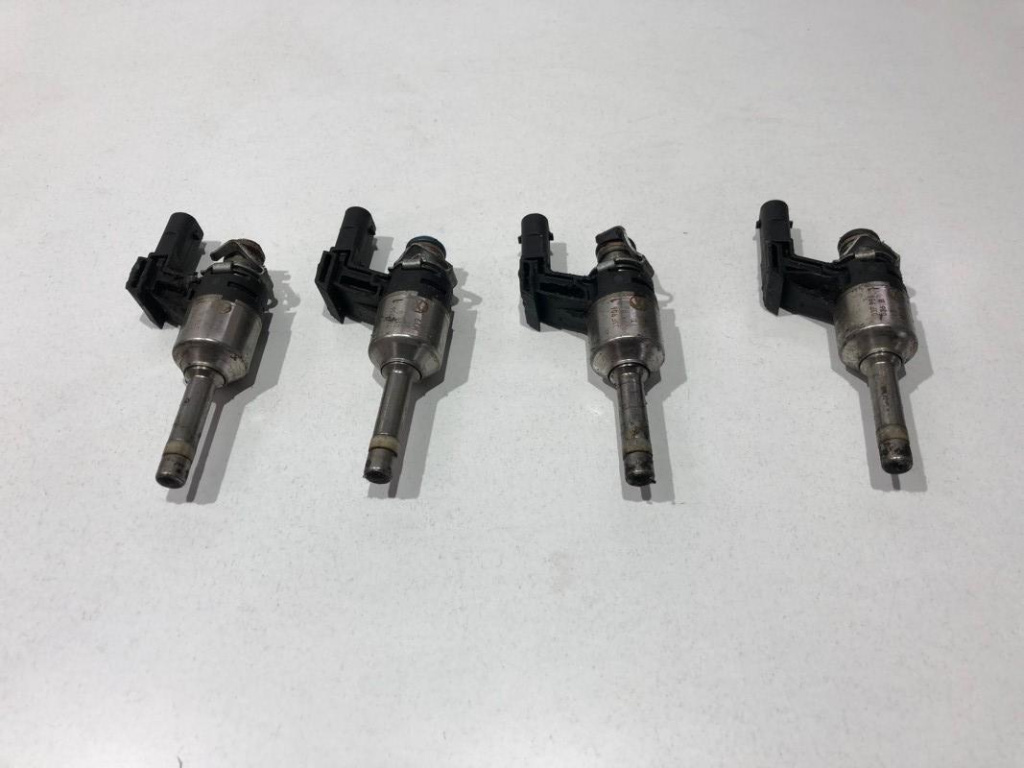 Injector 03f906036b Skoda Octavia 2 [facelift] [2008 - 2013]