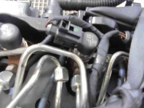 Injector, 03L130277B, Skoda Octavia 2 Combi (1Z5) 1.6 tdi (pr:110747)