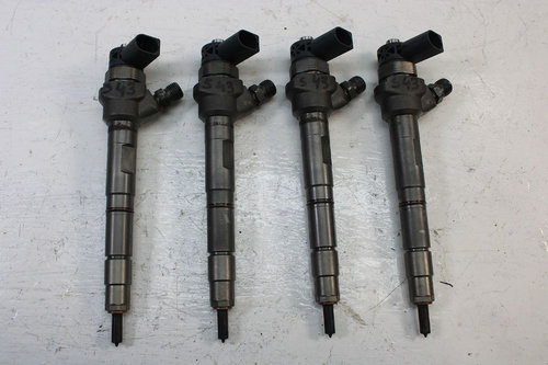 Injector 03L130277Q VW Jetta 2.0 TDI an fab. 2011 - 2017