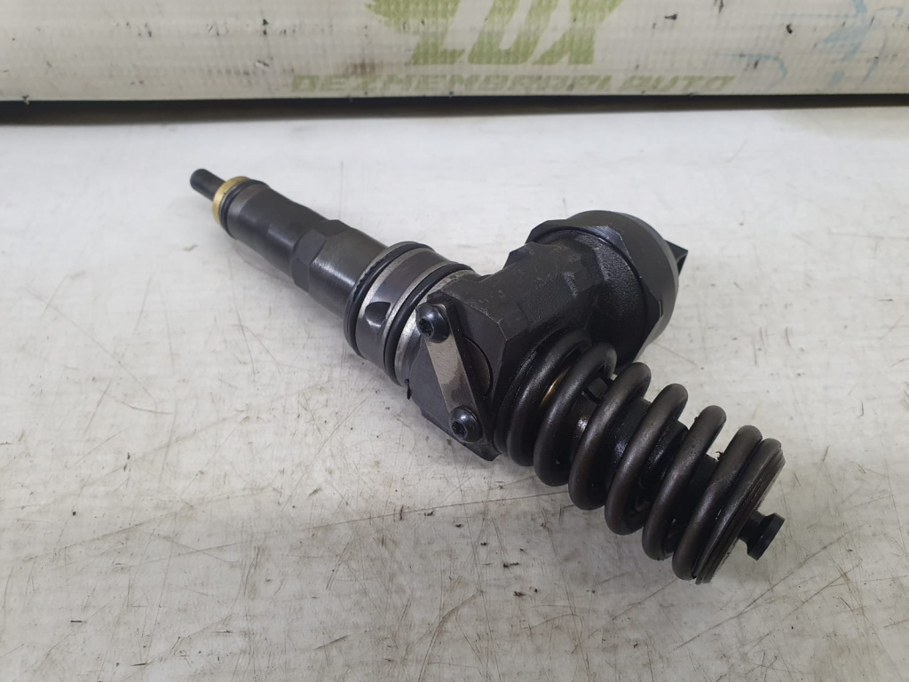 Injector 0414720312 2.0 tdi Audi A3 8P/8PA [facelift] [2004 - 2008]
