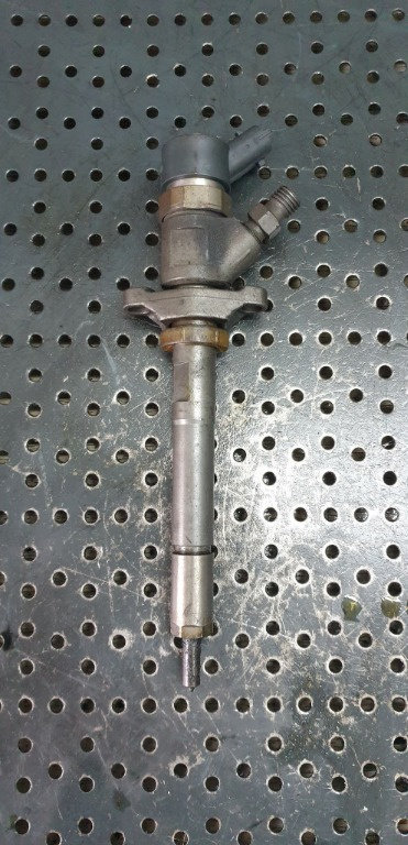 Injector 0445110239 1.6 d ford focus 2 fiesta 5 c-max fusion peugeot 307 expert fiat scudo