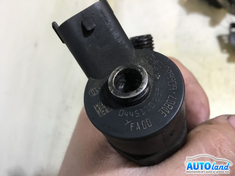 Injector 0445110239 1.6 TDCI Ford FOCUS II DA 2004-2008