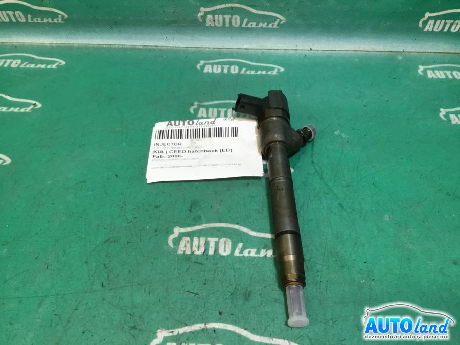Injector 0445110320 1.6 CRDI Probat Kia CEED hatchback ED 2006