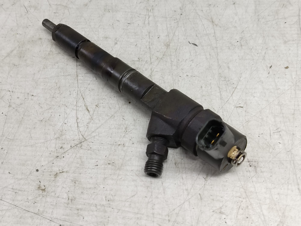 Injector 0445110327 2.0 cdti A20DTH Opel Insignia A [2008 - 2014] 2.0 cdti A20DTH