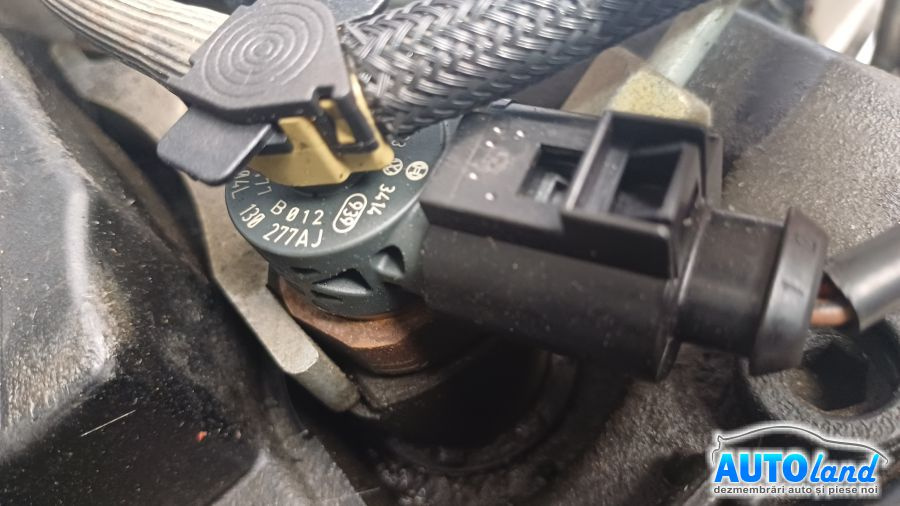 Injector 04l130277aj 1.6 TDI/0445110477 Volkswagen GOLF VII 2012