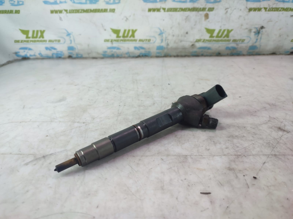 Injector 04L130277G 0445110477B012 1.6 tdi CLHA Skoda Octavia 3 [2013 - 2017]
