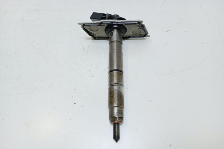 Injector 059130277AB Volkswagen VW Touareg generatia 1 7L [2002 - 2007]