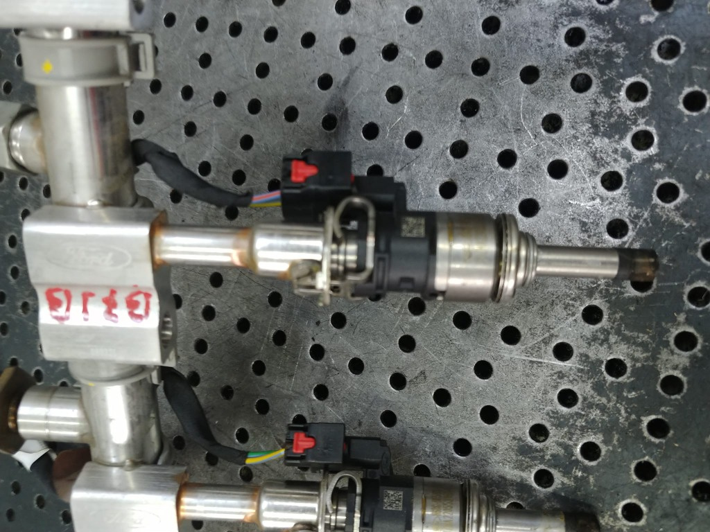 Injector 1.0b b7jb ecoboost hybrid ford puma 2020 225l2121