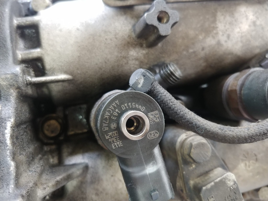 Injector 1.3 d 0445110183 fiat doblo fiorino idea panda punto 500 qubo strada lancia musa