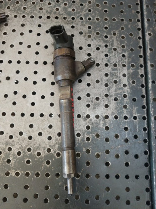 Injector 1.3 d 0445110183 fiat doblo fiorino idea panda punto 500 qubo strada lancia musa