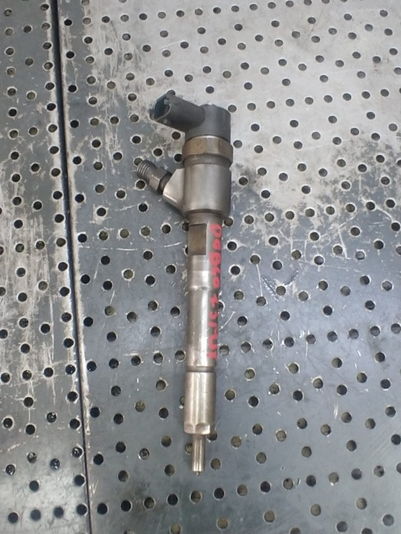 Injector 1.3 d multijet fiat doblo idea panda punto 500 alfa romeo mito 0986435204
