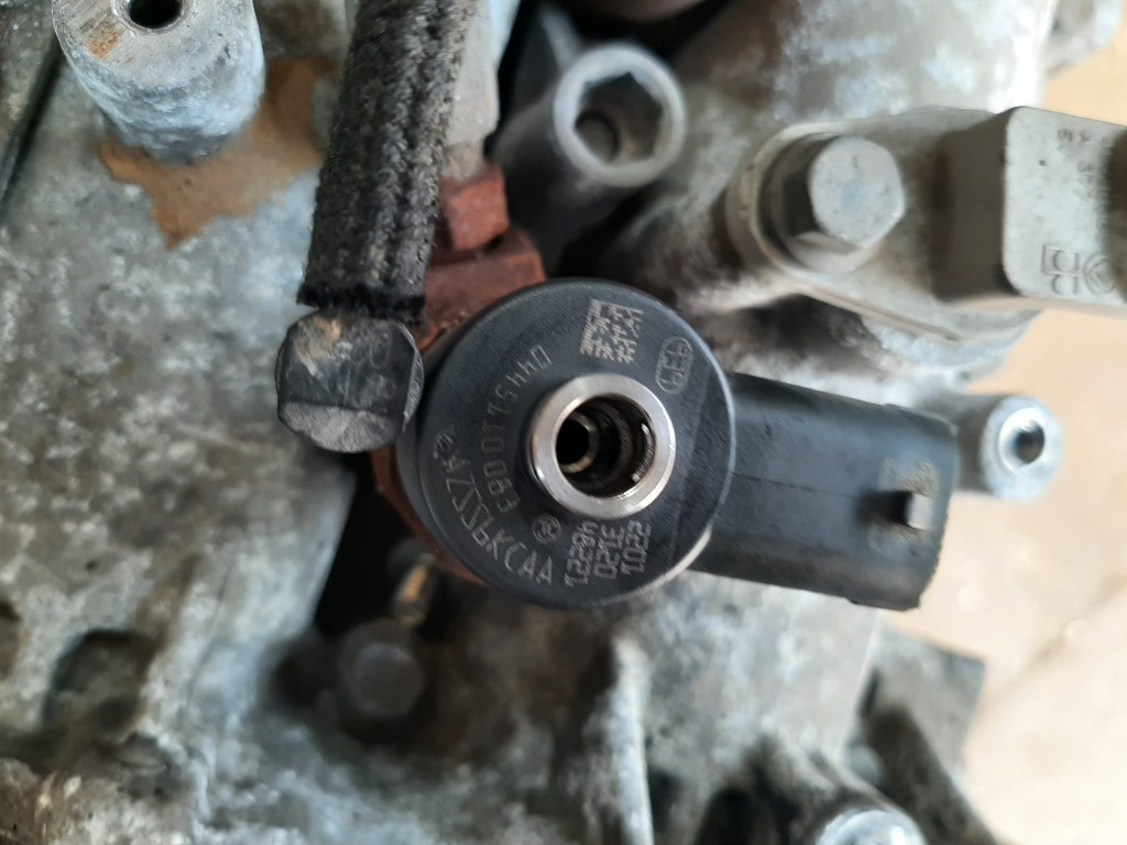 Injector 1.3 d opel agila combo corsa c meriva a fiat panda doblo idea punto lancia musa ypsilon 0445110083