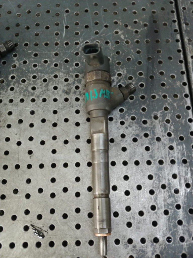 Injector 1.3 d opel agila combo corsa c meriva a fiat panda doblo idea punto lancia musa 0445110083