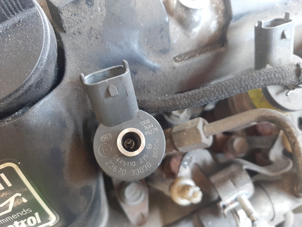 Injector 1.4 d 1nd mini cooper r50 r53 toyota yaris 0445110215