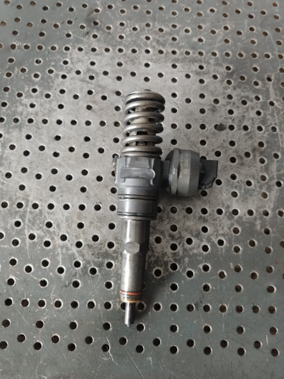 Injector 1.4 tdi amf vw polo 9n 6n seat ibiza skoda fabia cordoba 045130073t
