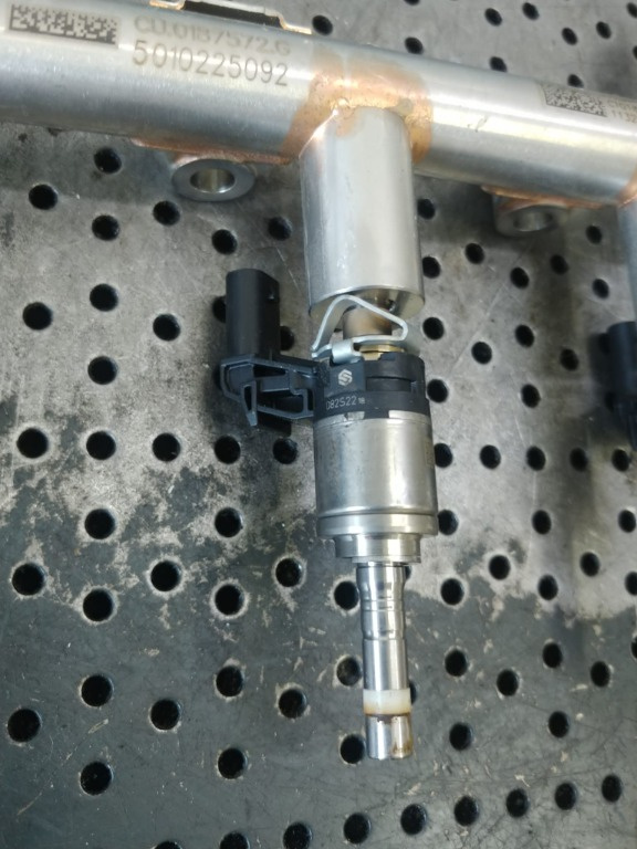 Injector 1.5 b hybrid 46347813 alfa romeo tonale 46351927