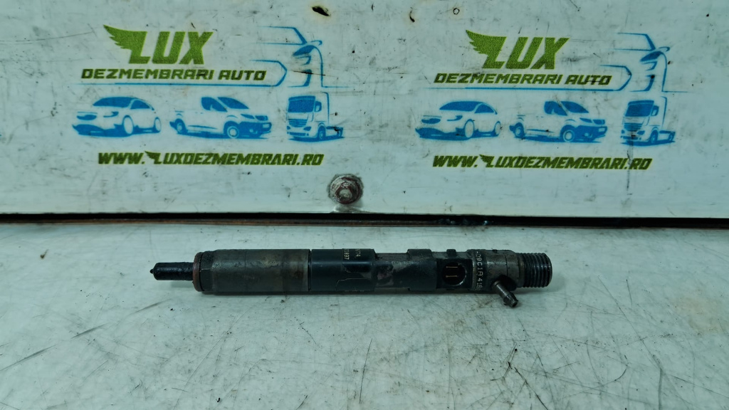 Injector 1.5 dci k9k 8200676774 Renault Megane 2 [2002 - 2006]