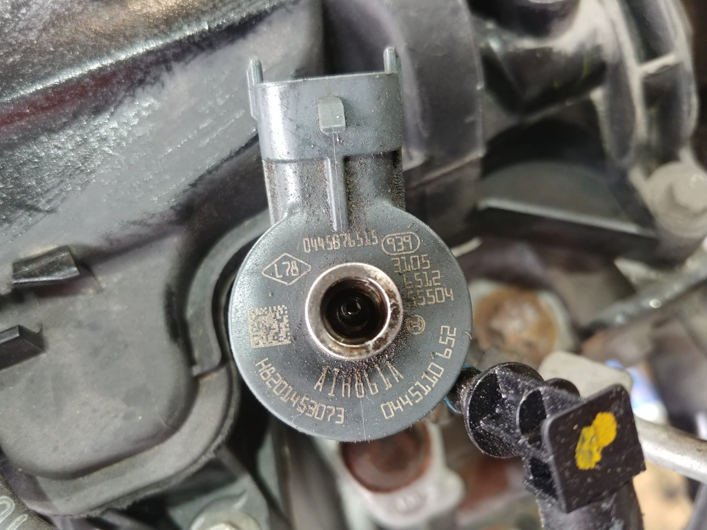 Injector 1.5 dci k9k renault clio 4 captur kangoo nissan micra 5 dacia duster 0445110652 h8201453073