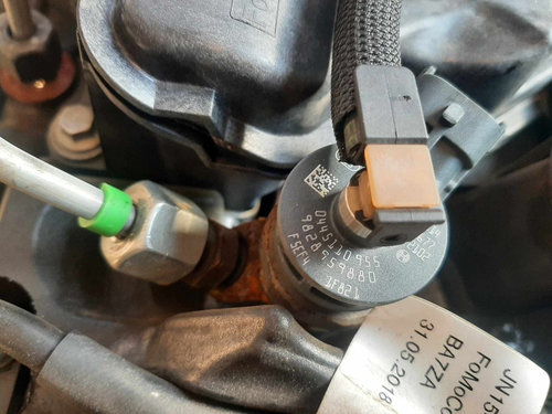Injector 1.5 tdci ford ecosport opel vivaro c peugeot 508 9828959880 0445110955