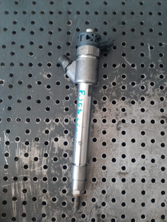 Injector 1.5cdti yh01 opel vivaro c peugeot 308 3008 5008 9828959880 0445110955