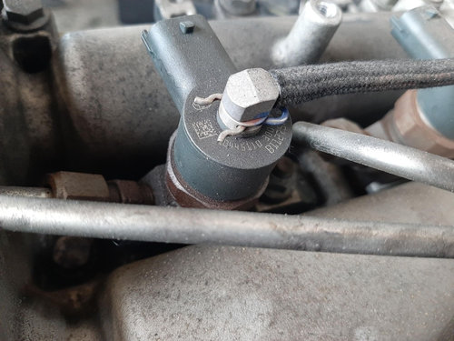 Injector 1.6 d fiat grande punto doblo bravo 2 linea alfa romeo mito lancia delta musa 0445110300