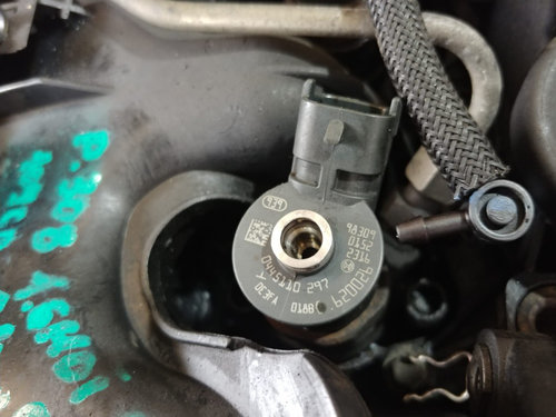 Injector 1.6 hdi citroen c4 berlingo xsara picasso c5 peugeot 207 peugeot 307 peugeot 308 0445110297