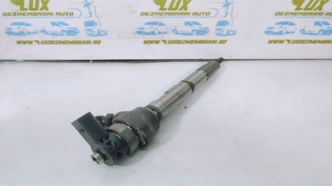 Injector 1.6 tdi dgd 04455110473 04l130277ad Skoda Octavia 3 [2013 - 2017]