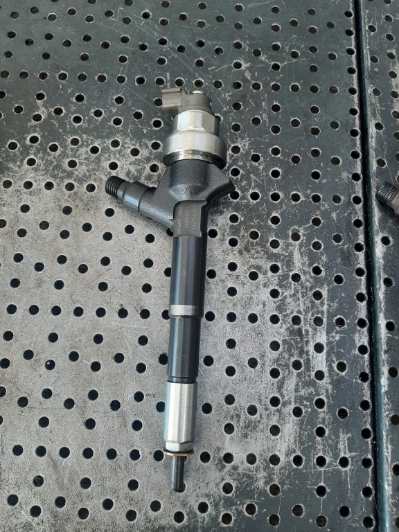 Injector 1.7cdti a17dtr opel astra h astra j corsa d meriva b zafira b 8973762702 8-97376270-2