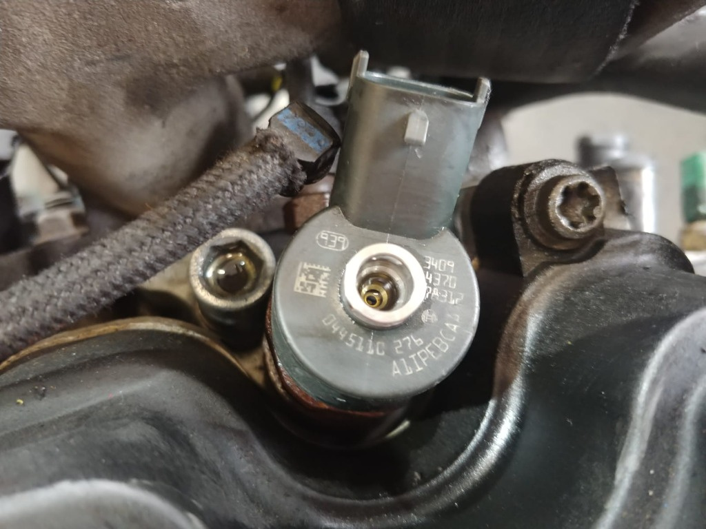 Injector 1.9 d opel astra h zafira b fiat multipla doblo stilo bravo 2 sedici croma grande punto 0445110276