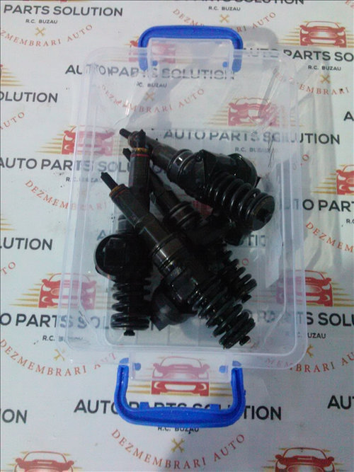 Injector 1.9 TDI (4 bucati) VW CADDY an fabr.2008