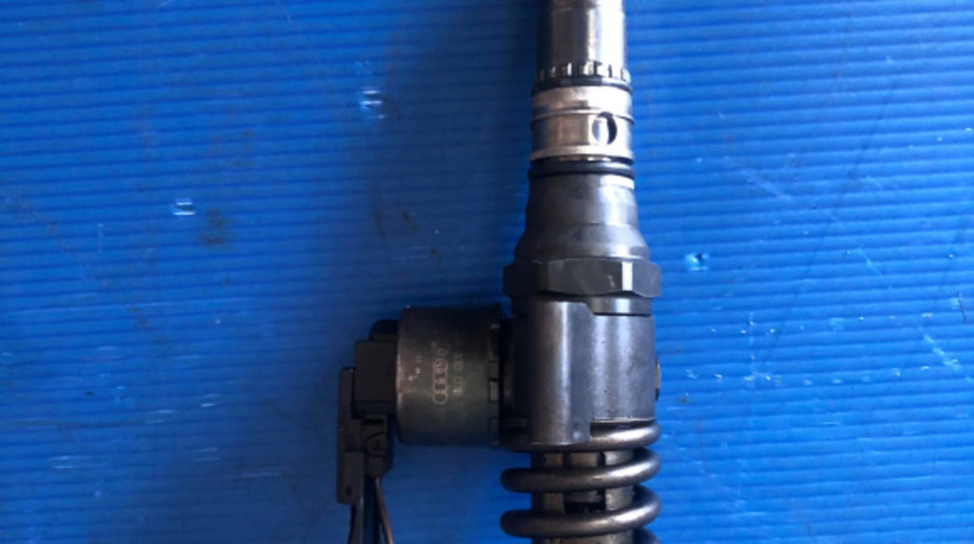 Injector 2.0 tdi audi a3 8p a4 b7 vw golf 5 0414720404 03g130078g