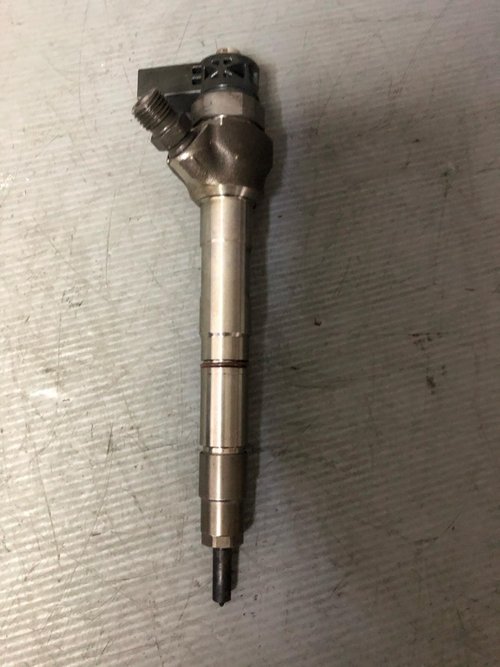 Injector 2.0 tdi audi q5 fyb a3 8v a4 b8 b9 a5 f53 a6 4g 0445110471 04l130277ae