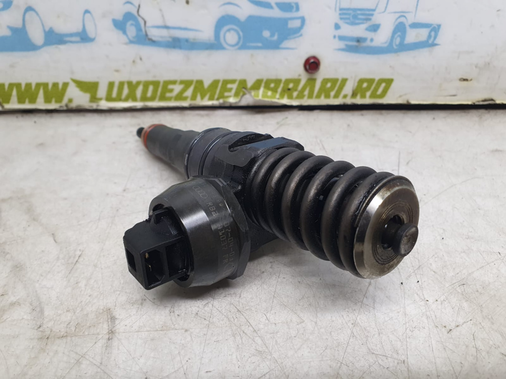Injector 2.0 tdi bmm bmp 0414720312 038130073bq Volkswagen VW Touran [facelift] [2006 - 2010]
