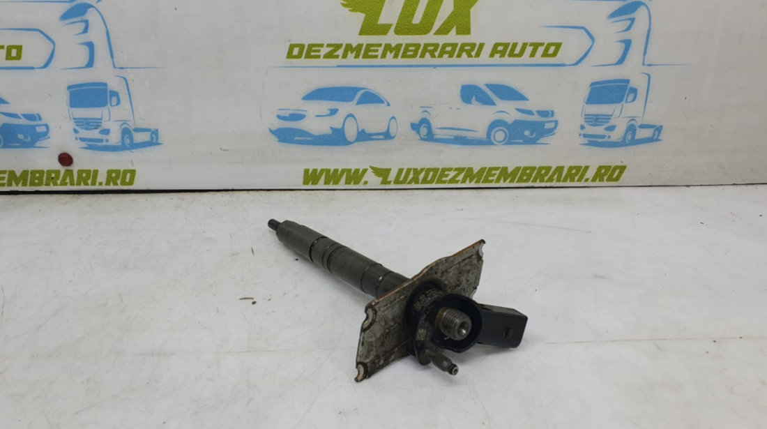 Injector 2.0 tdi bmr bkp cfg 03l130277 0445116030 Volkswagen VW Jetta 5 [2005 - 2011]